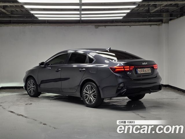 Kia K3 из Кореи Encar