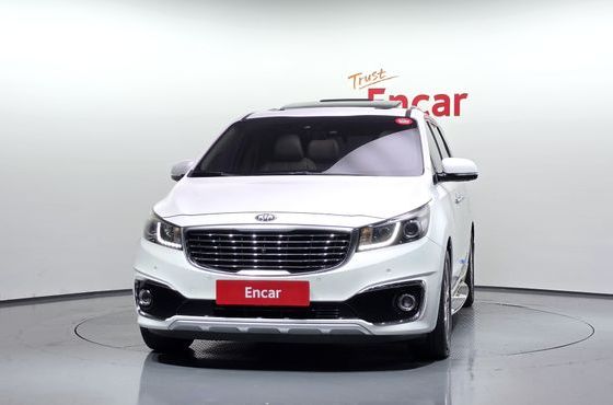 Kia Carnival 7-seater Limousine President — пробег 137 395 км — фото 3 из 5