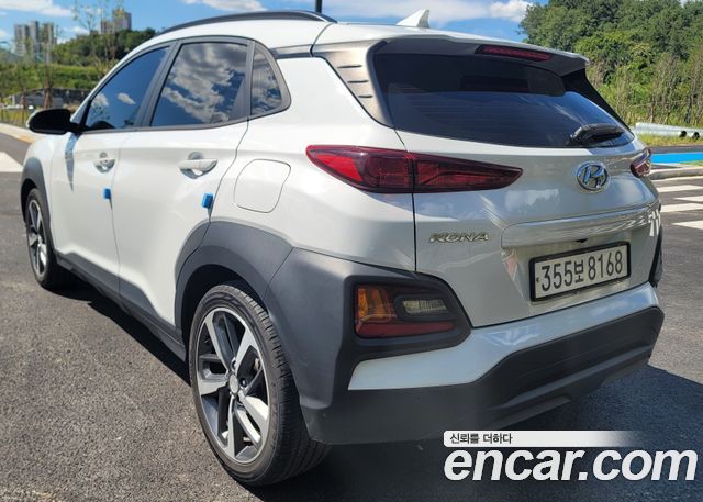 Hyundai Kona из Кореи Encar