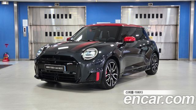 Mini Cooper JCW — пробег 6 365 км — фото 1 из 5