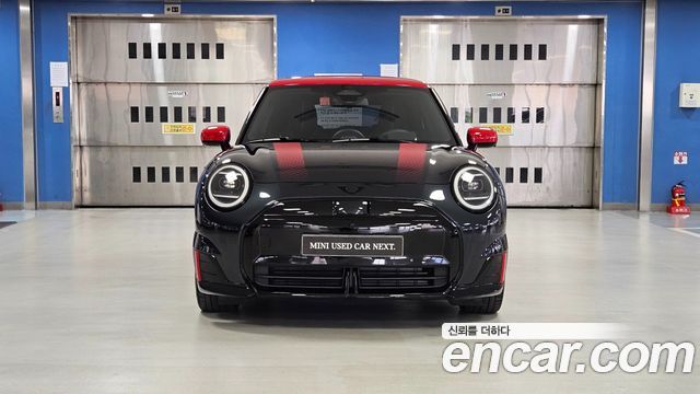 Mini Cooper JCW — пробег 6 365 км — фото 3 из 5