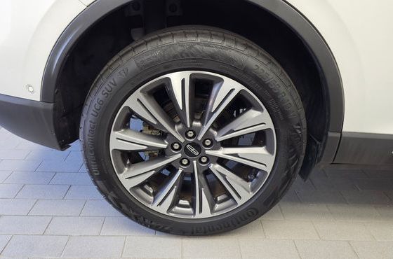 Lincoln Corsair 2.0 Reserve AWD — пробег 43 625 км — фото 5 из 5