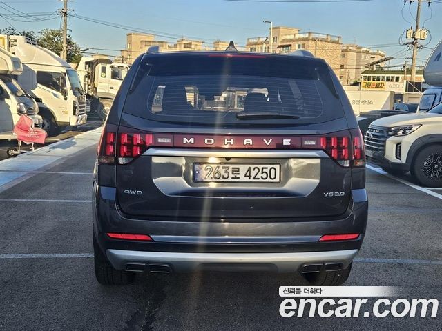 Kia Mohave Diesel 3.0 4WD 7-Seater Masters — пробег 68 982 км — фото 4 из 5
