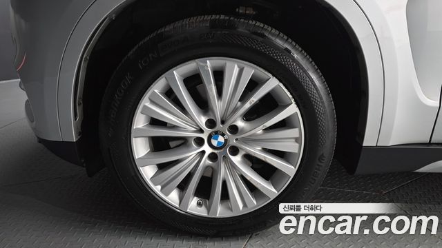 BMW X5 xDrive 40e iPerformance — пробег 162 994 км — фото 5 из 5