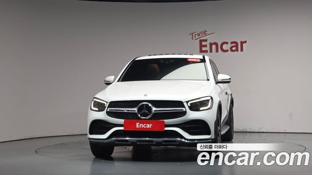 Mercedes-Benz GLC-Class GCL300 4MATIC Coupe — пробег 31 790 км — фото 3 из 5