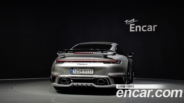 Porsche 911 Turbo S — пробег 16 260 км — фото 4 из 5