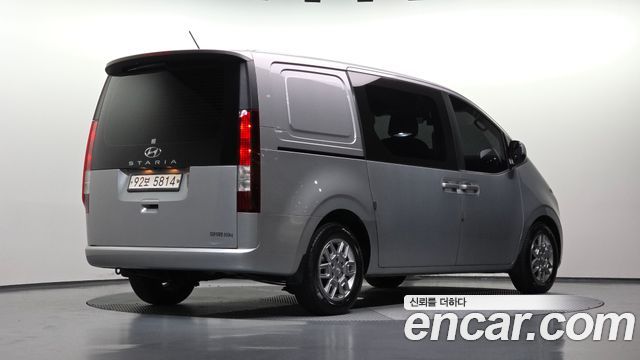 Hyundai Staria из Кореи Encar