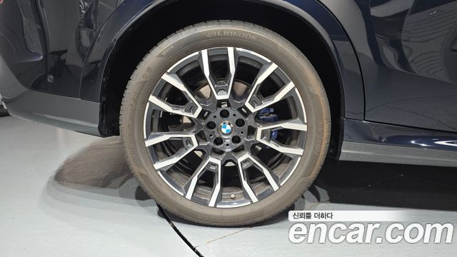 BMW X6 xDrive40i M Sport — пробег 8 905 км — фото 5 из 5