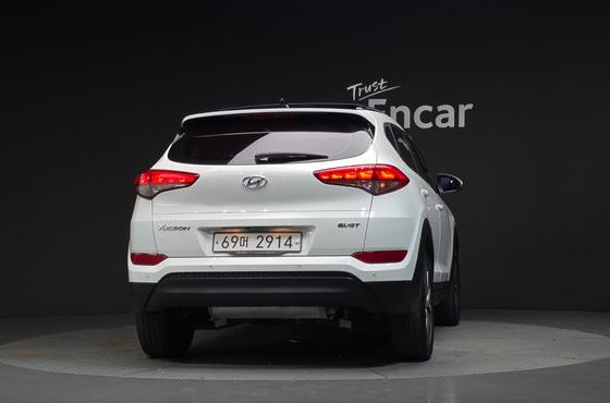 Hyundai Tucson Diesel 1.7 2WD Modern — пробег 158 913 км — фото 4 из 5