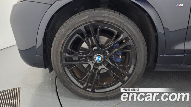 BMW X4 xDrive20d M Sport — пробег 138 243 км — фото 5 из 5