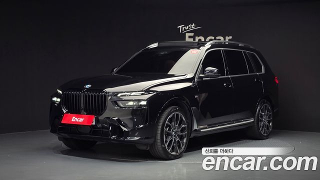 BMW X7 xDrive 40i M Sport 6STR — пробег 42 605 км — фото 1 из 5