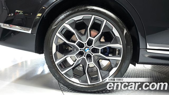 BMW X7 xDrive 40i M Sport 6STR — пробег 42 605 км — фото 5 из 5