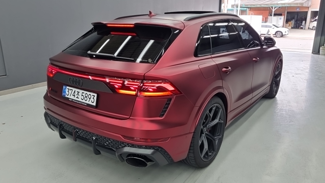 Audi RSQ8 4.0 TFSI Quattro Performance — пробег 9 000 км — фото 2 из 5