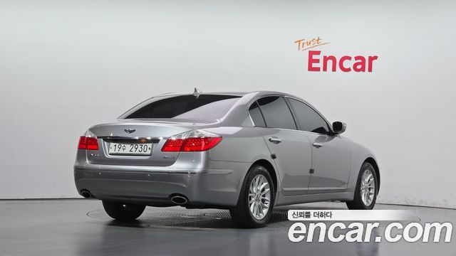 Hyundai Genesis из Кореи Encar