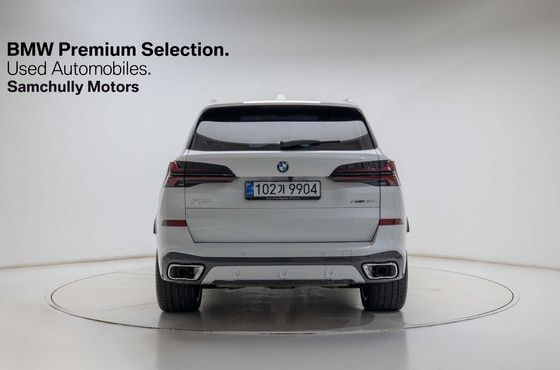 BMW X5 xDrive 40i M Sport — пробег 4 076 км — фото 3 из 5
