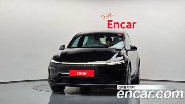 Tesla Model Y L Long Range AWD — пробег 39 км — фото 3 из 5