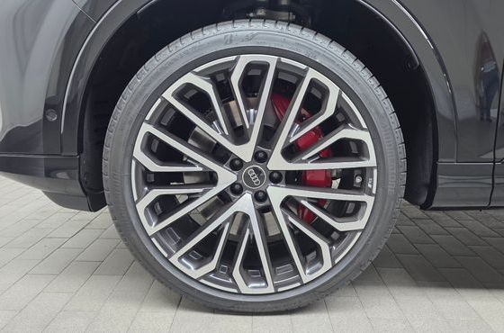 Audi SQ7 4.0 TFSI Quattro — пробег 25 км — фото 5 из 5