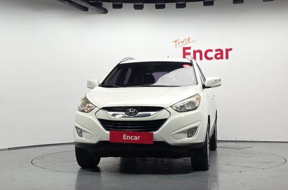 Hyundai Tucson Diesel 2WD LX20 Smart-Pack — пробег 207 437 км — фото 3 из 5