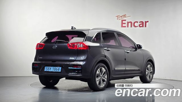 Kia Niro из Кореи Encar