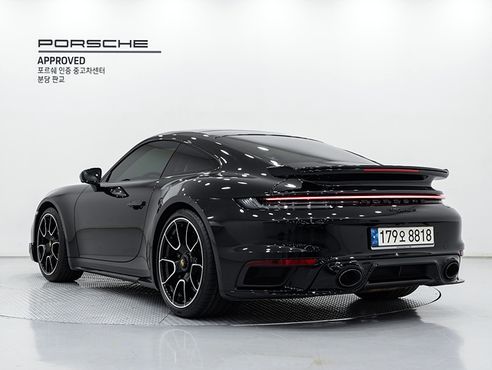 Porsche 911 Turbo S — пробег 15 240 км — фото 2 из 5