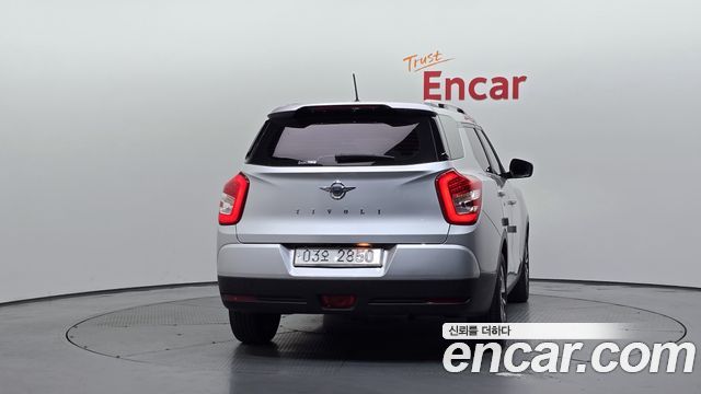 Ssangyong TIBOLI из Кореи Encar