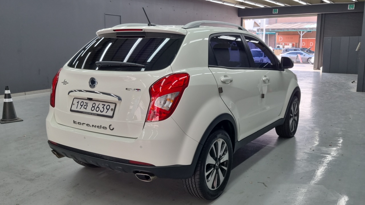 Ssangyong KORANDO из Кореи Encar
