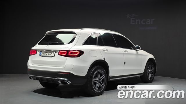 Mercedes-Benz GLC-Class GLC300e 4MATIC — пробег 88 757 км — фото 2 из 5