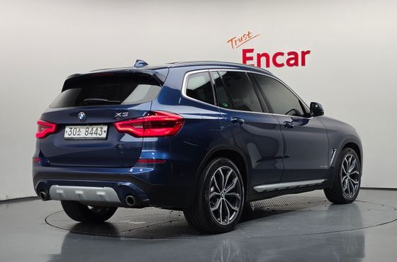 BMW X3 xDrive 30d — пробег 72 474 км — фото 2 из 5