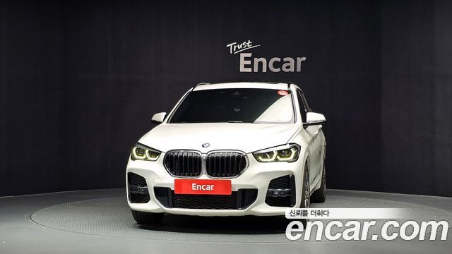 BMW X1 xDrive 20i M Sport — пробег 88 231 км — фото 3 из 5