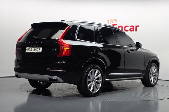Volvo XC90 T6 Inscription — пробег 110 740 км — фото 2 из 5