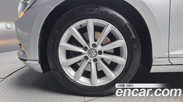 Volkswagen Passat из Кореи Encar