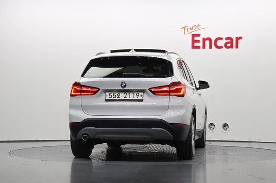 BMW X1 xDrive 18d — пробег 144 154 км — фото 4 из 5