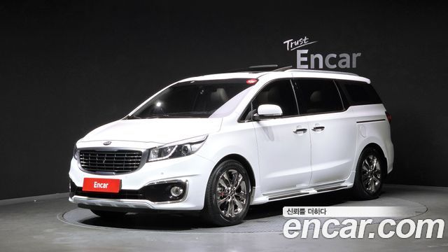 Kia Carnival из Кореи Encar