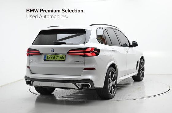 BMW X5 xDrive 40i M Sport — пробег 8 471 км — фото 2 из 5