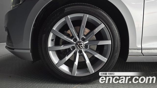 Volkswagen Passat из Кореи Encar