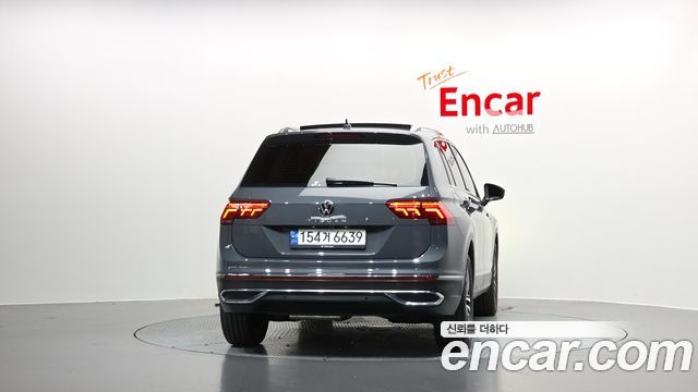 Volkswagen Tiguan 2.0 TDI Prestige — пробег 73 403 км — фото 4 из 5