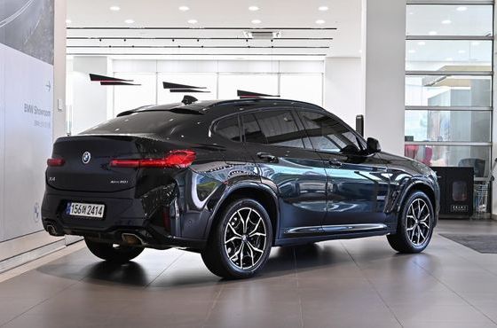 BMW X4 xDrive20i M Sport — пробег 36 764 км — фото 2 из 5