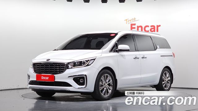 Kia Carnival из Кореи Encar