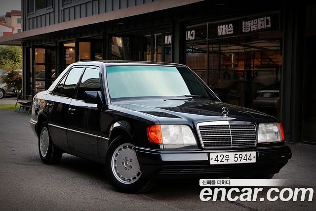 Mercedes-Benz E-Class из Кореи Encar