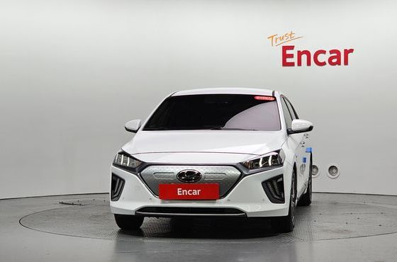 Hyundai Ioniq Q — пробег 40 554 км — фото 3 из 5