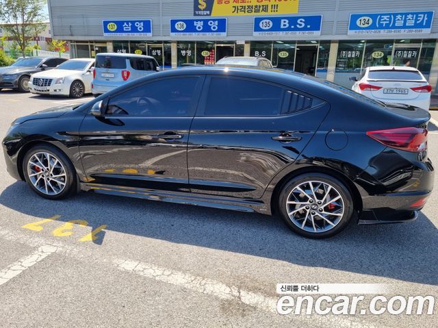 Hyundai AVANTE из Кореи Encar