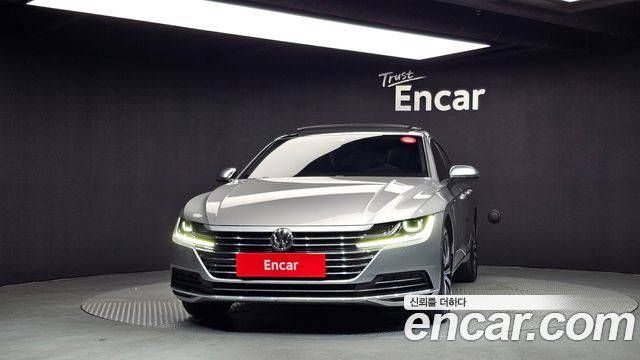 Volkswagen Arteon 2.0 TDI Premium — пробег 139 658 км — фото 3 из 5