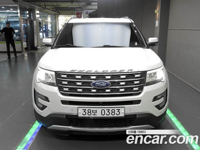 Ford Explorer 2.3 Limited 4WD 5th — пробег 120 929 км — фото 2 из 5