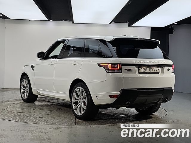 Land Rover Range Rover Sport 3.0 SDV6 AB Dynamic — пробег 146 540 км — фото 3 из 5