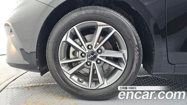 Kia K3 из Кореи Encar
