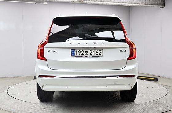 Volvo XC90 B6 Ultimate Bright — пробег 46 540 км — фото 4 из 5