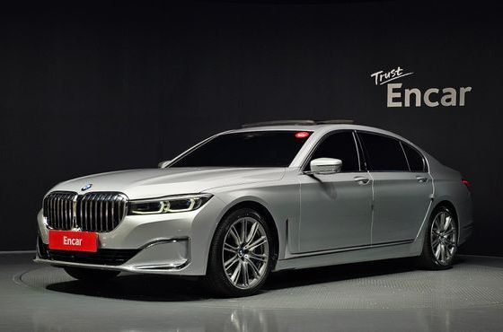 BMW 7-Series 750Li xDrive Design Pure Excellence — пробег 82 753 км — фото 1 из 5