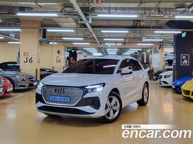 Audi Q4 e-tron 40 — пробег 47 250 км — фото 1 из 5