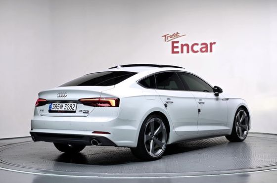 Audi A5 45 TFSI Quattro Premium Sportback — пробег 64 512 км — фото 2 из 5