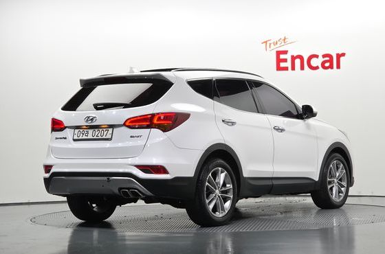 Hyundai Santafe Diesel 2.0 2WD Exclusive — пробег 123 450 км — фото 2 из 5